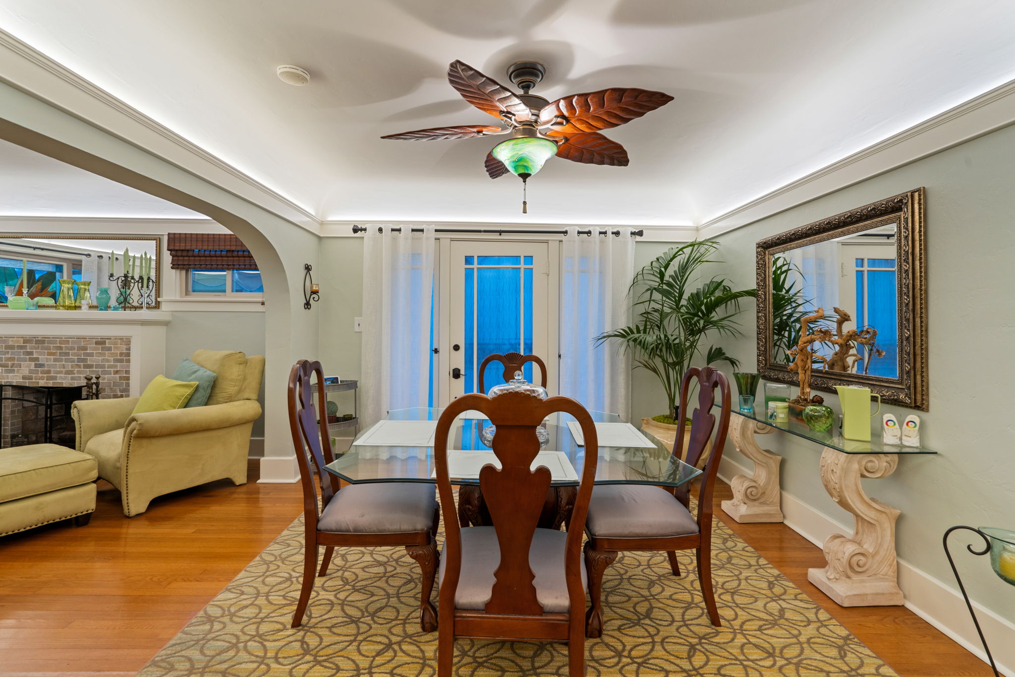 4222-24 Swift Ave-32