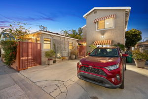 4222-24 Swift Ave-67