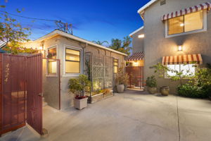 4222-24 Swift Ave-65