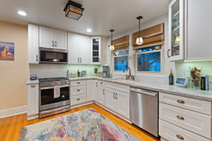 4222-24 Swift Ave-26