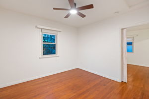 4222-24 Swift Ave-18