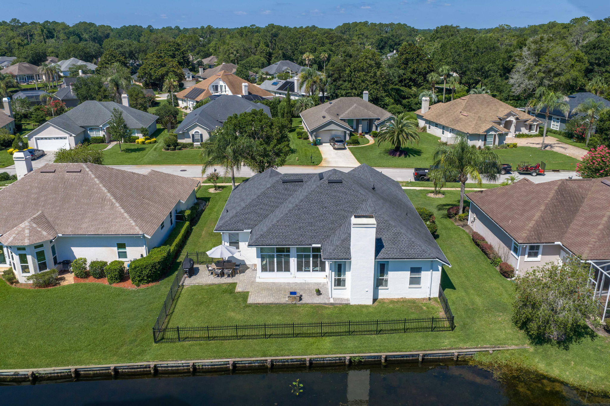  Photo 52