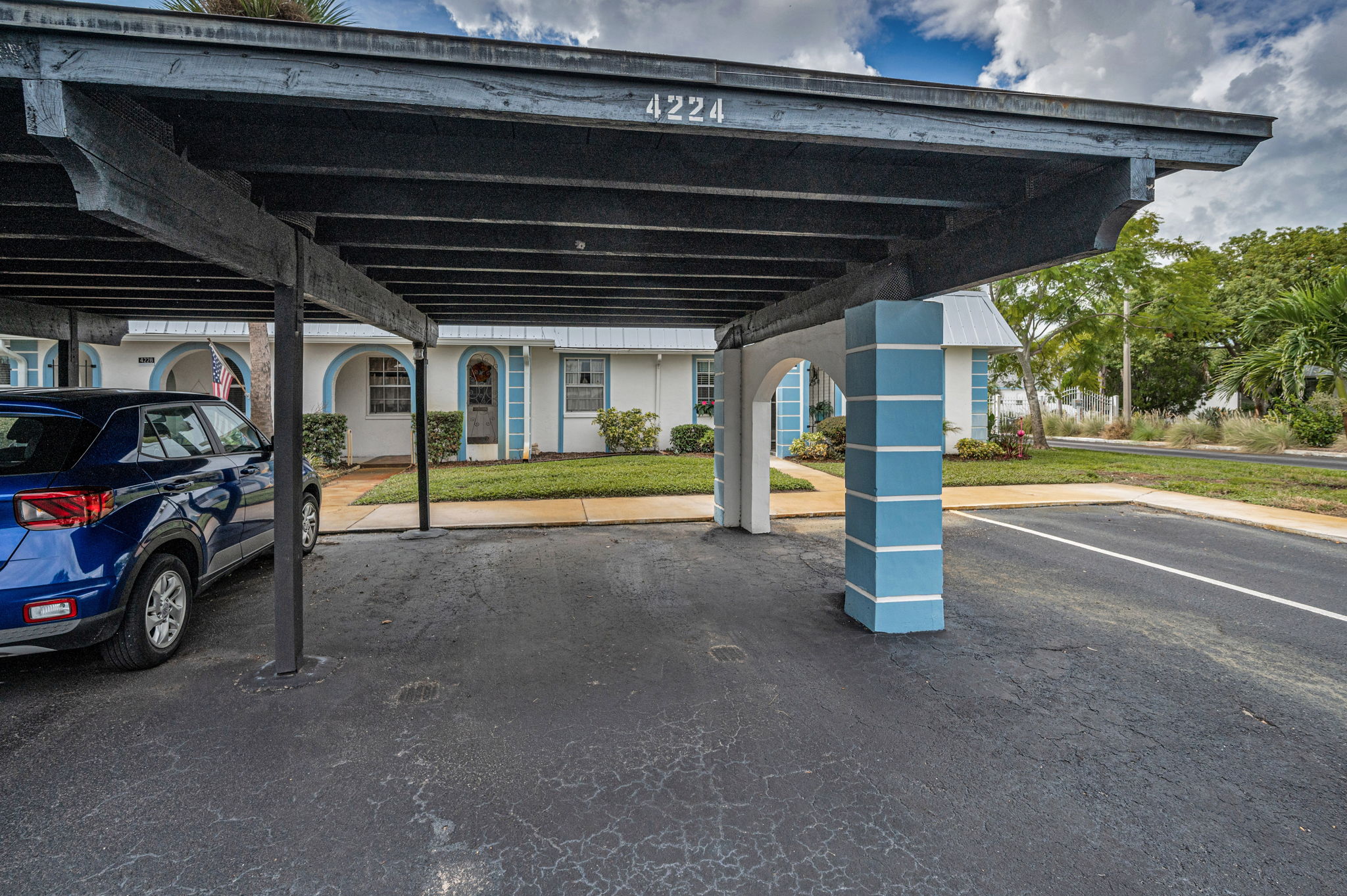 Carport