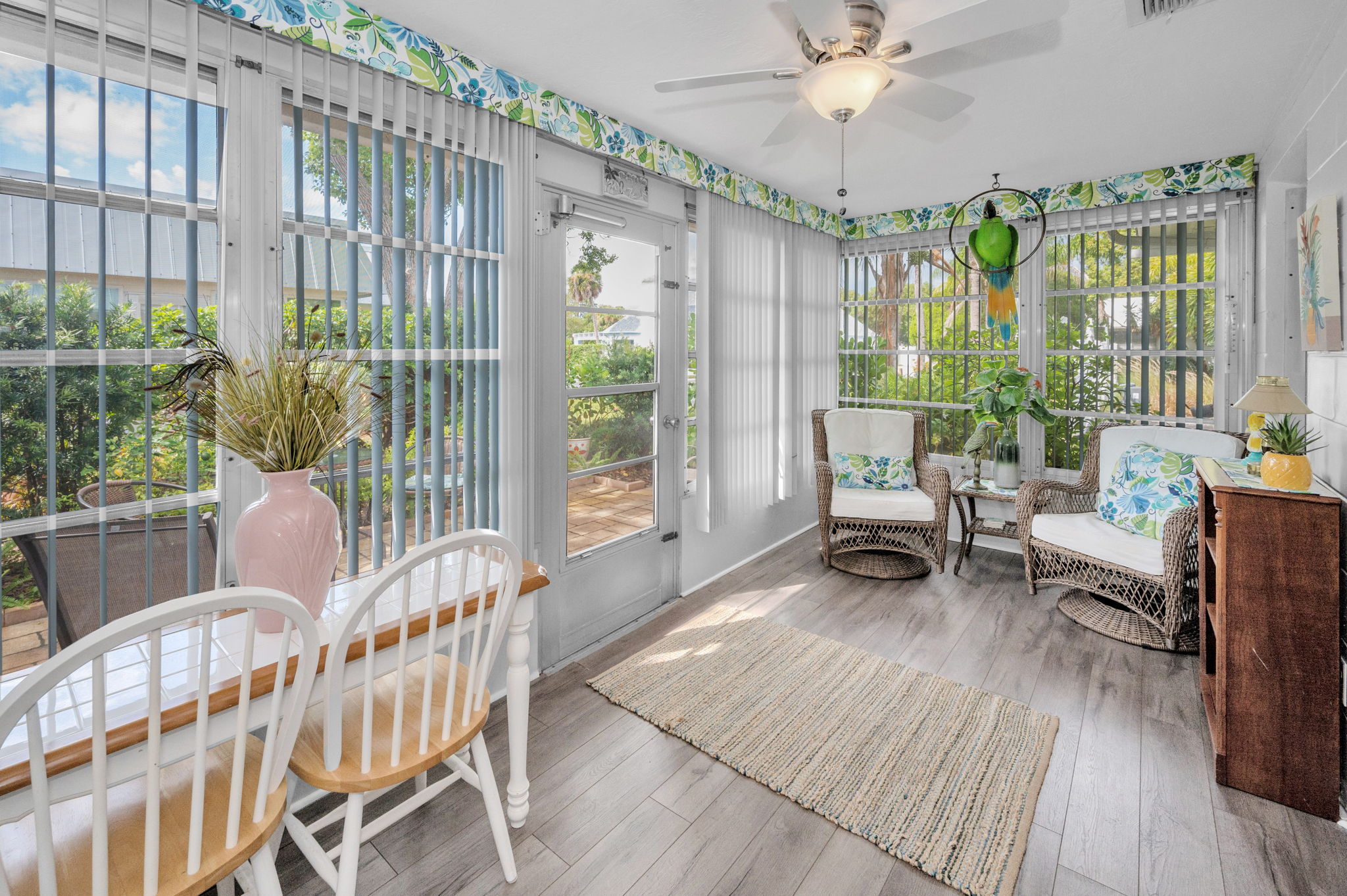 Sun Room1