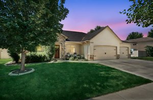 4225 N Linwood Way-3 day to dusk.jpeg