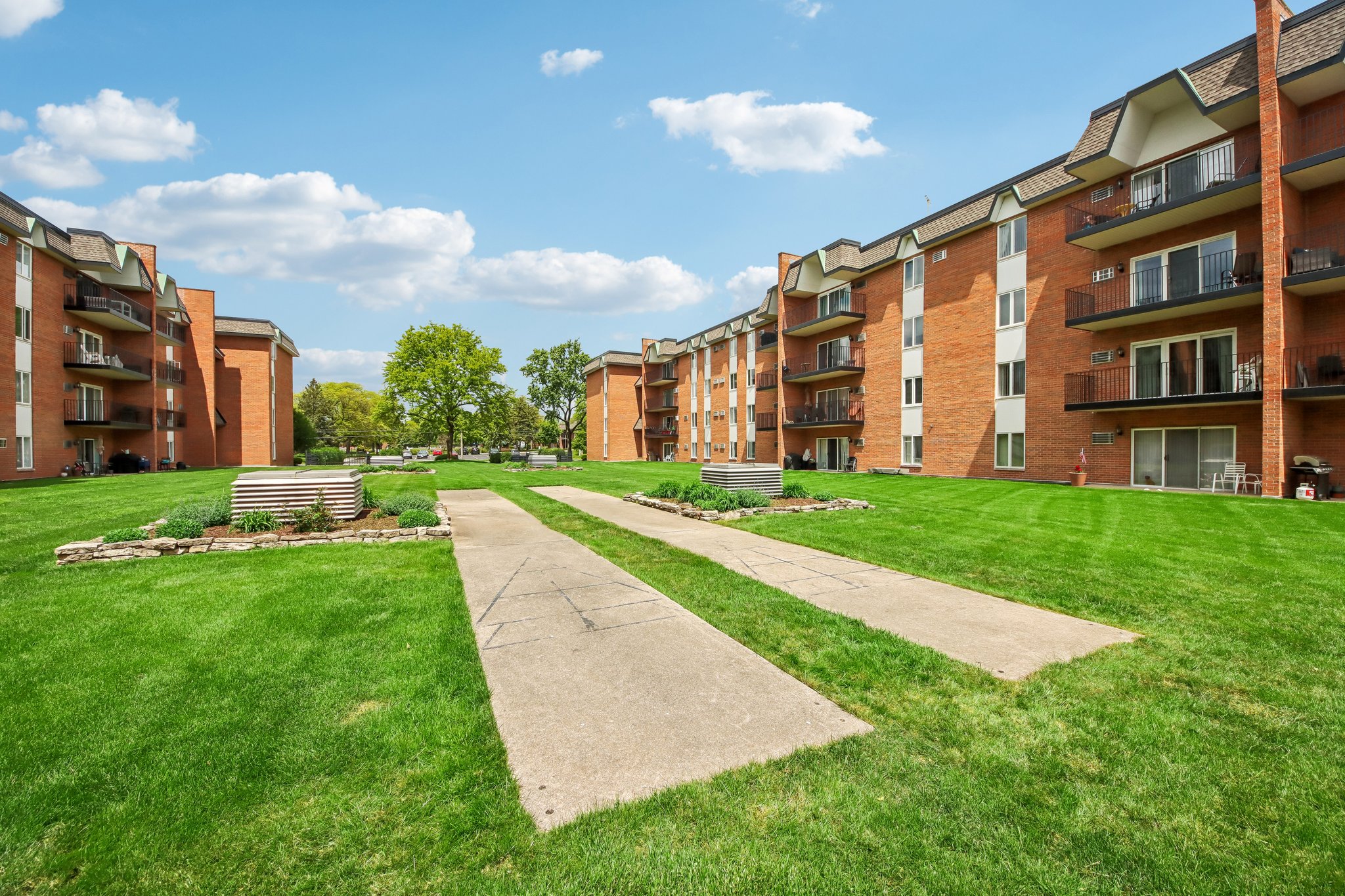 Saratoga Ave 415B-1405-912.jpg