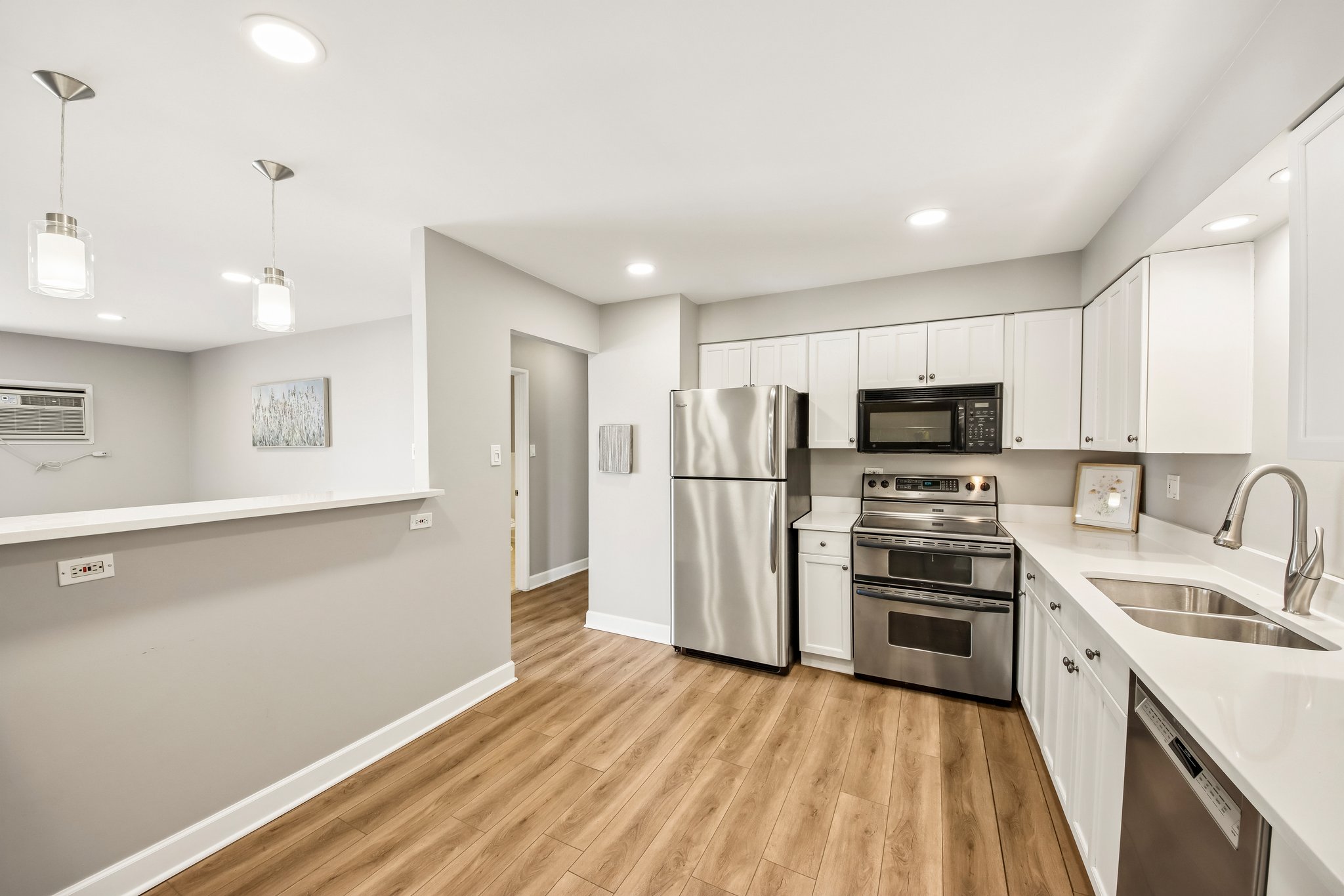 Saratoga Ave 415B-S1405-013.jpg