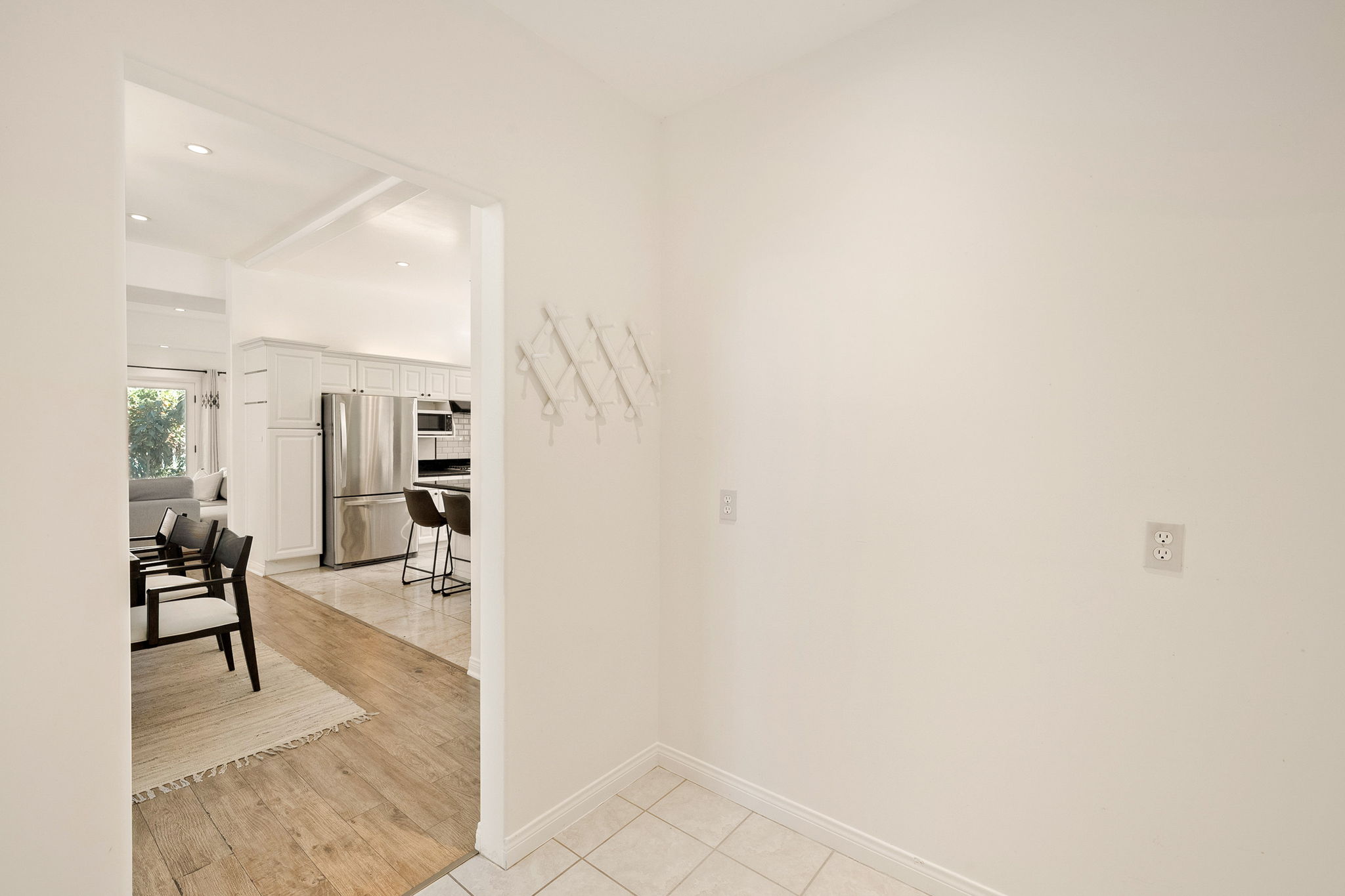 4226 Madison Avenue-18