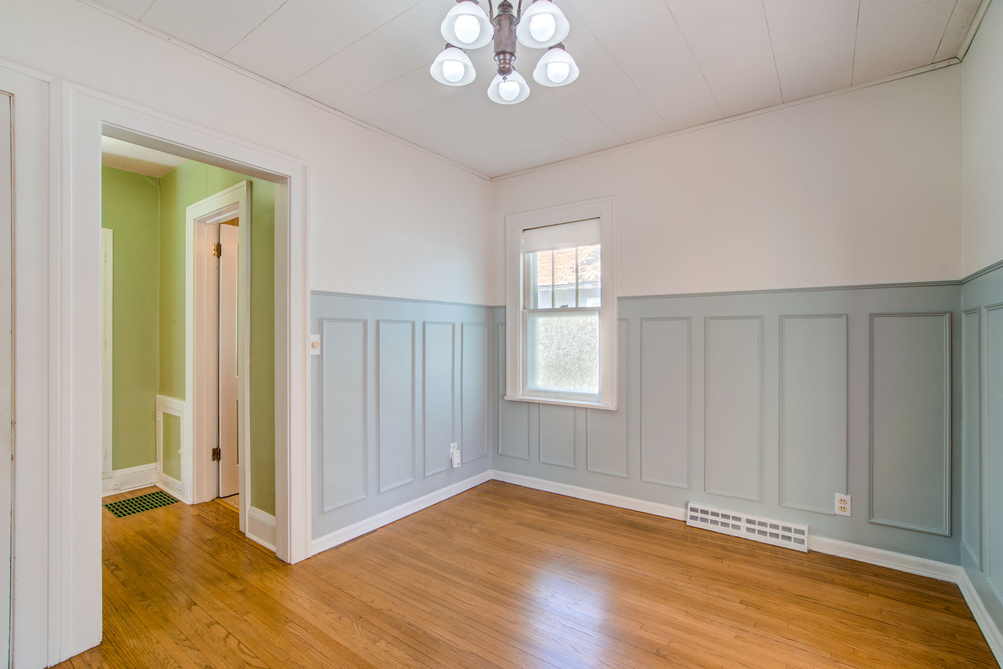 8 Dining Room