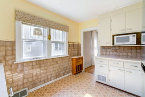 7 Kitchen