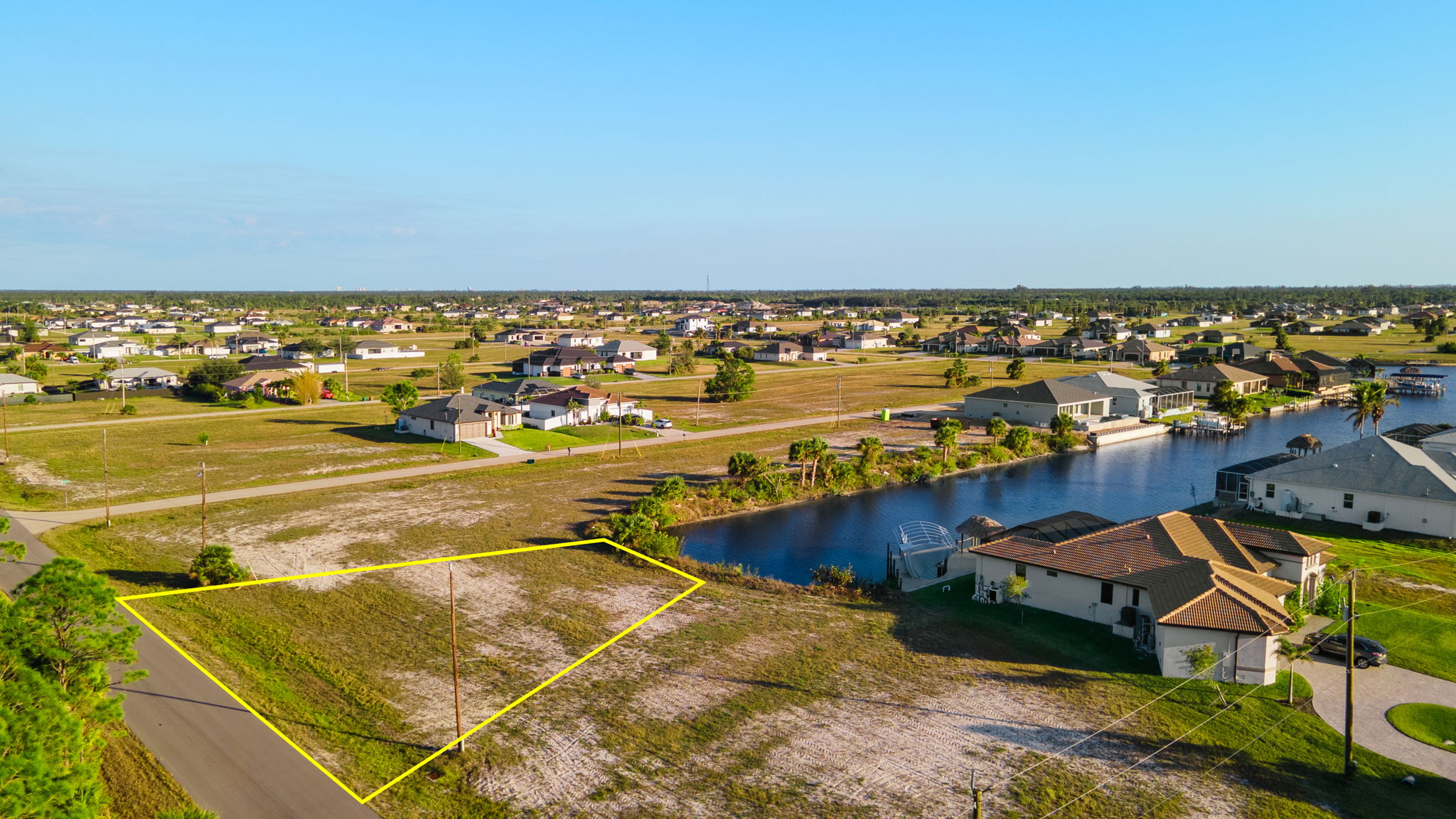 Aerial Front Exterior 4 - lot line