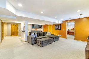 27LL Family Room