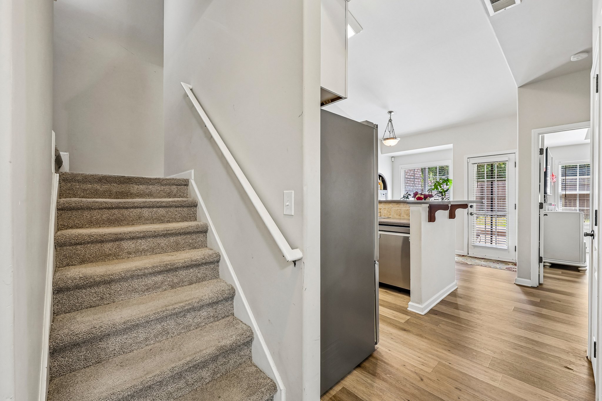 Chatham Ridge Dr-S1308-015.jpg