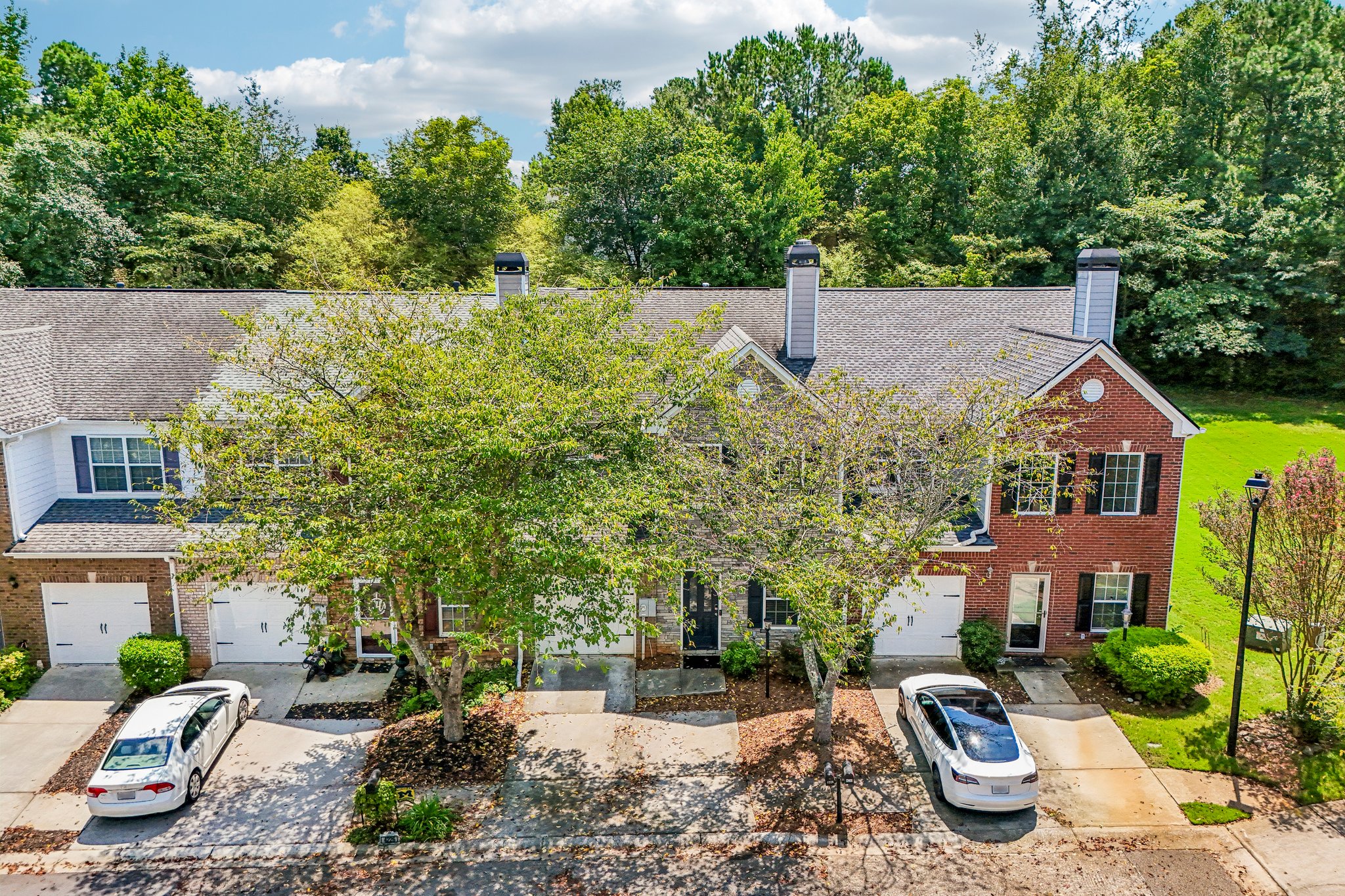 Chatham Ridge Dr-S1308-031.jpg