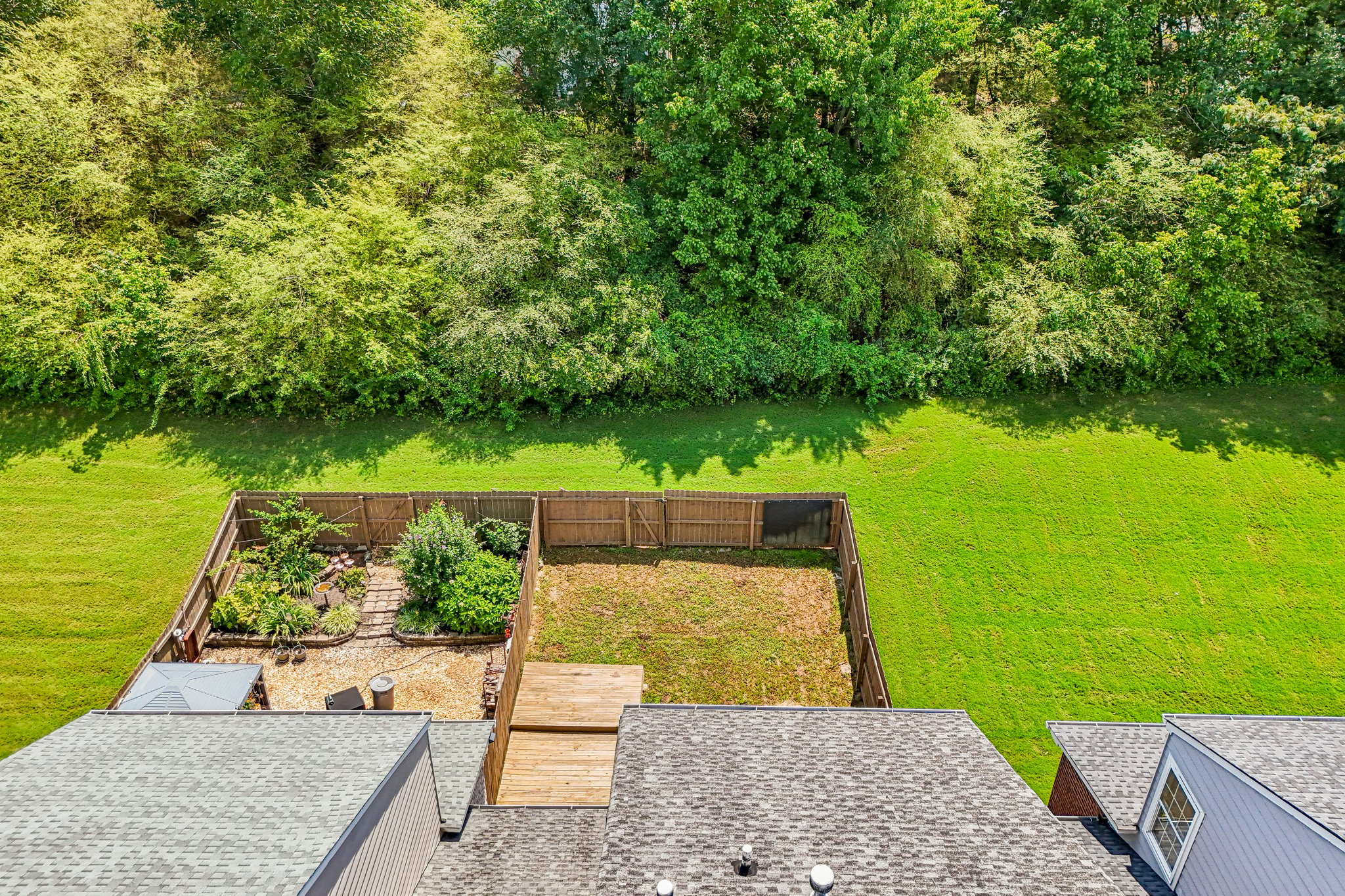 Chatham Ridge Dr-S1308-032.jpg