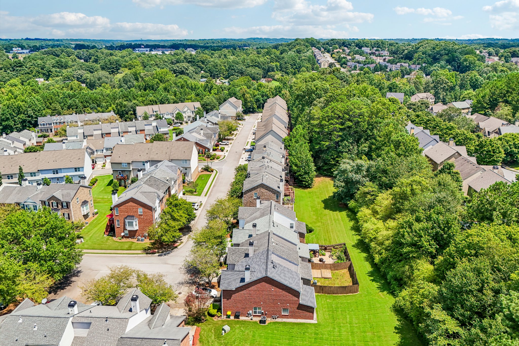 Chatham Ridge Dr-S1308-037.jpg
