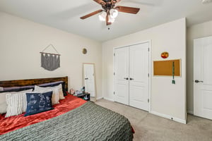 Chatham Ridge Dr-S1308-023.jpg