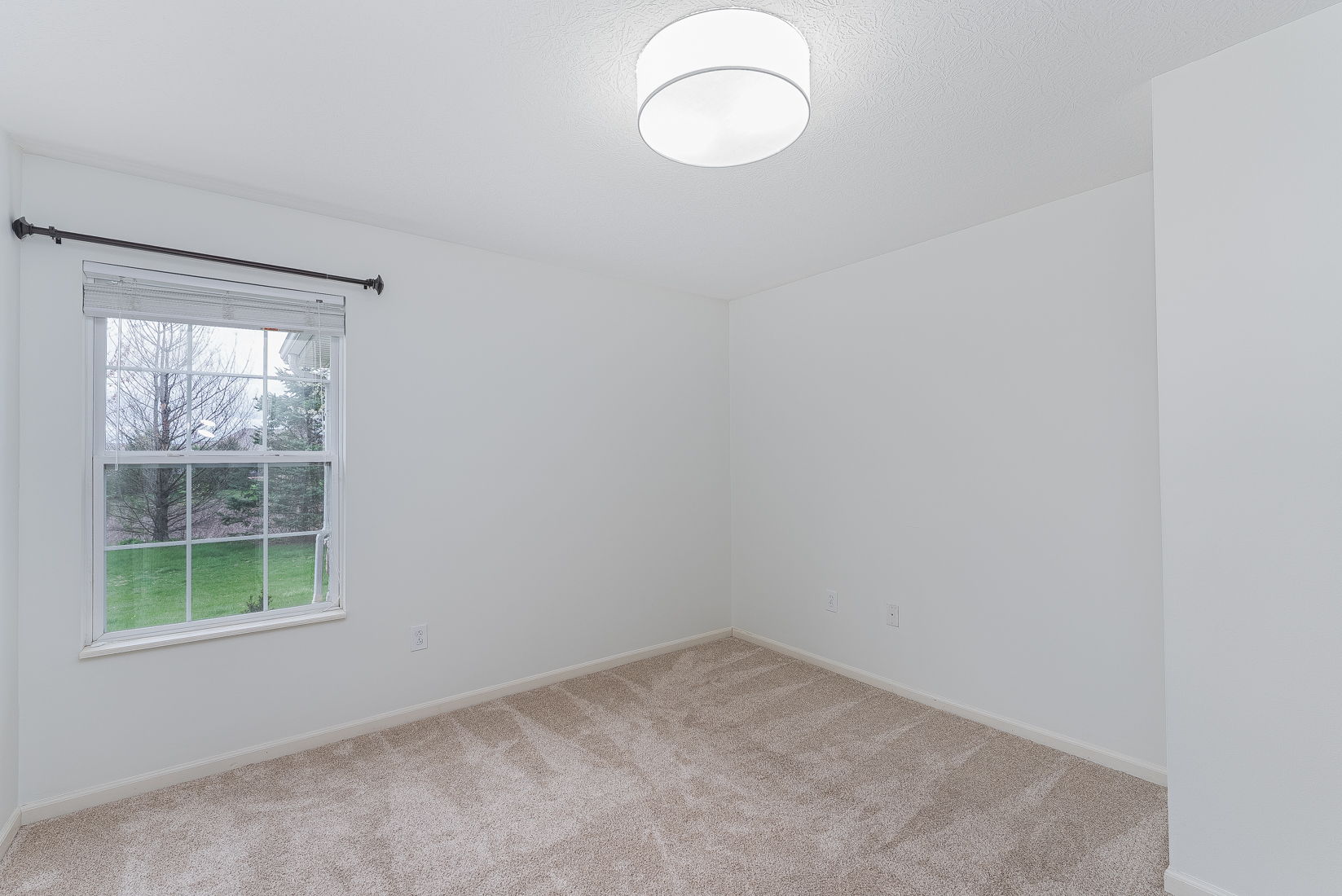 Craig Balster - 4228 Sighthill Ave-21