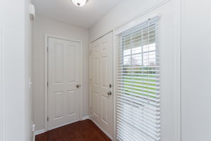 Craig Balster - 4228 Sighthill Ave-9