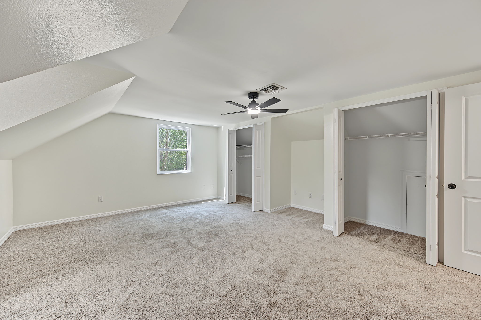 Interiors (24)