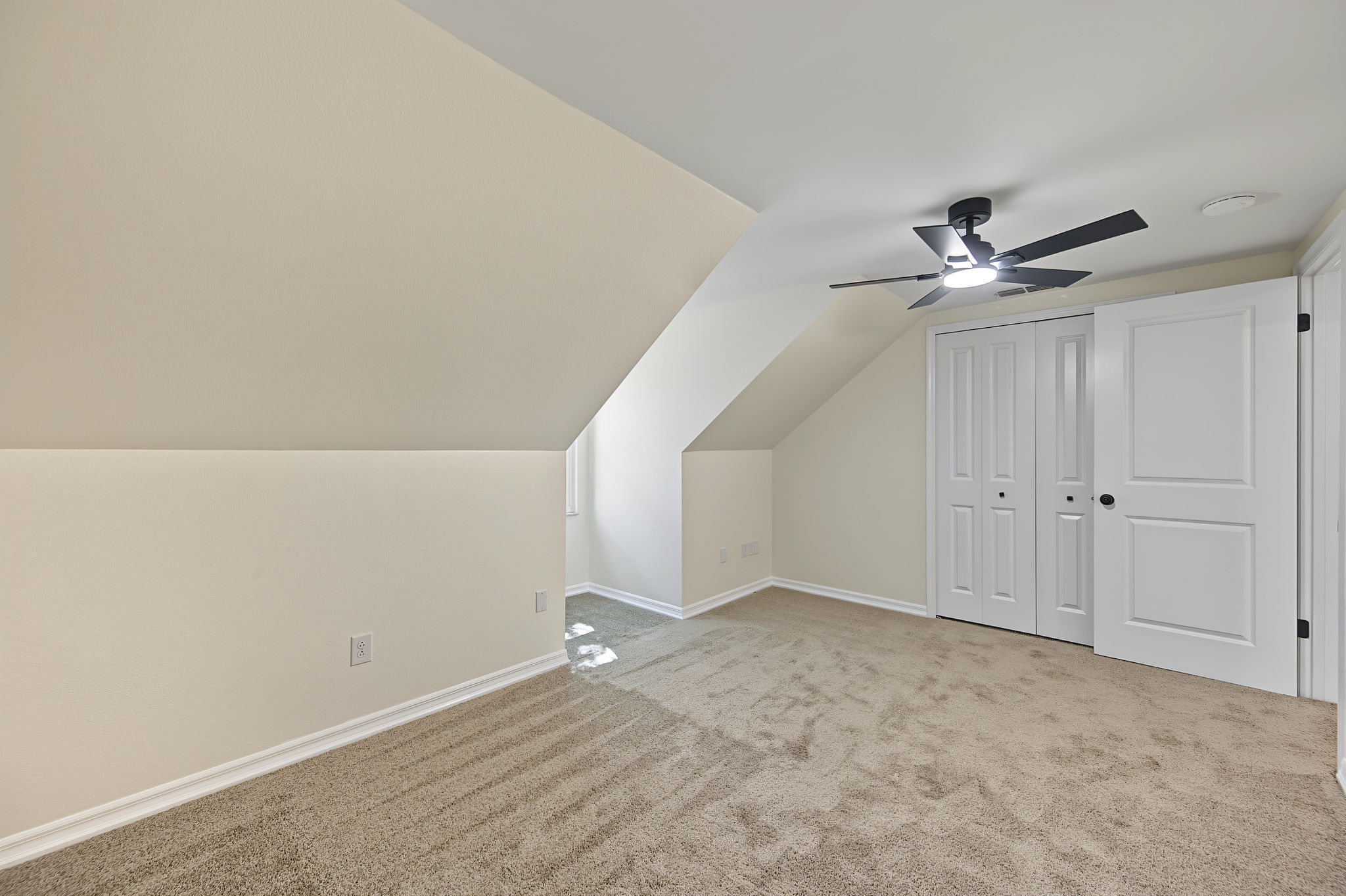 Interiors (28)