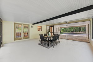 Interiors (40)