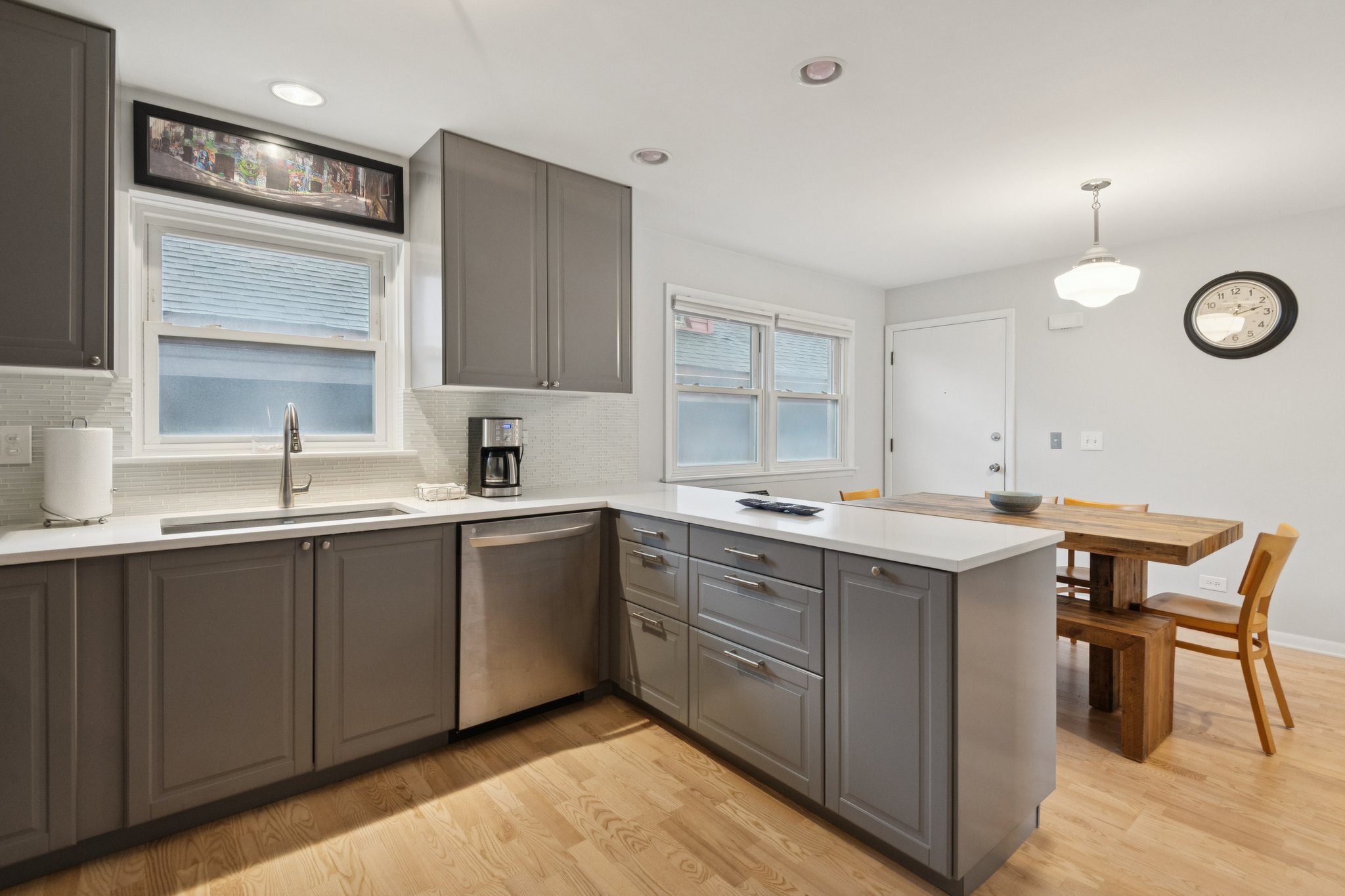 4229 N Kedvale Ave 3B_008.jpg