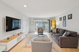 4229 N Kedvale Ave 3B_001.jpg