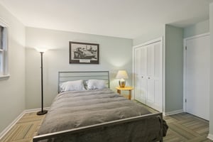 4229 N Kedvale Ave 3B_011.jpg