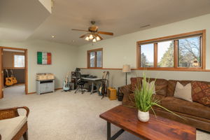 23-Family Room