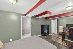  Photo 47