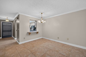 Dining Room 3 of 3
