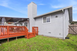 005_f8_423 Montecito Ave