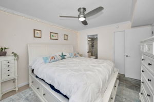 Master Bedroom1e