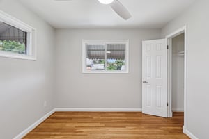 Margarets Dr-S2409-032.jpg