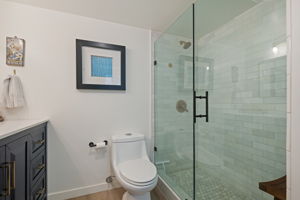 24-Primary Bathroom