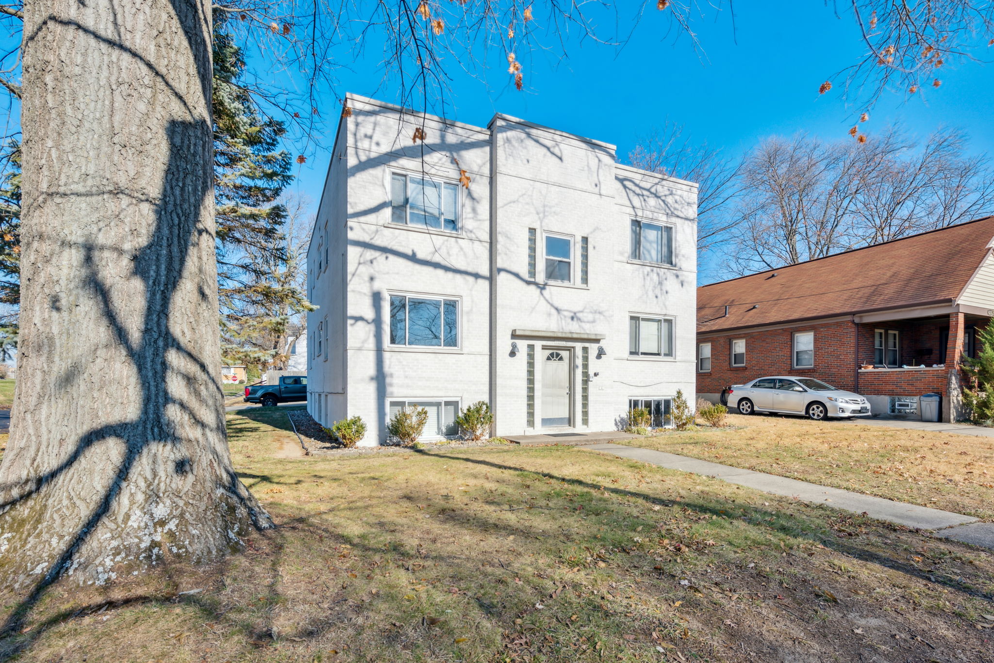 03_Exterior