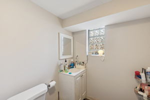 26_Interior
