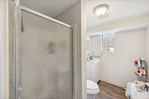 24_Interior