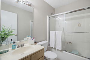 4233 Blazingwood Ct-24