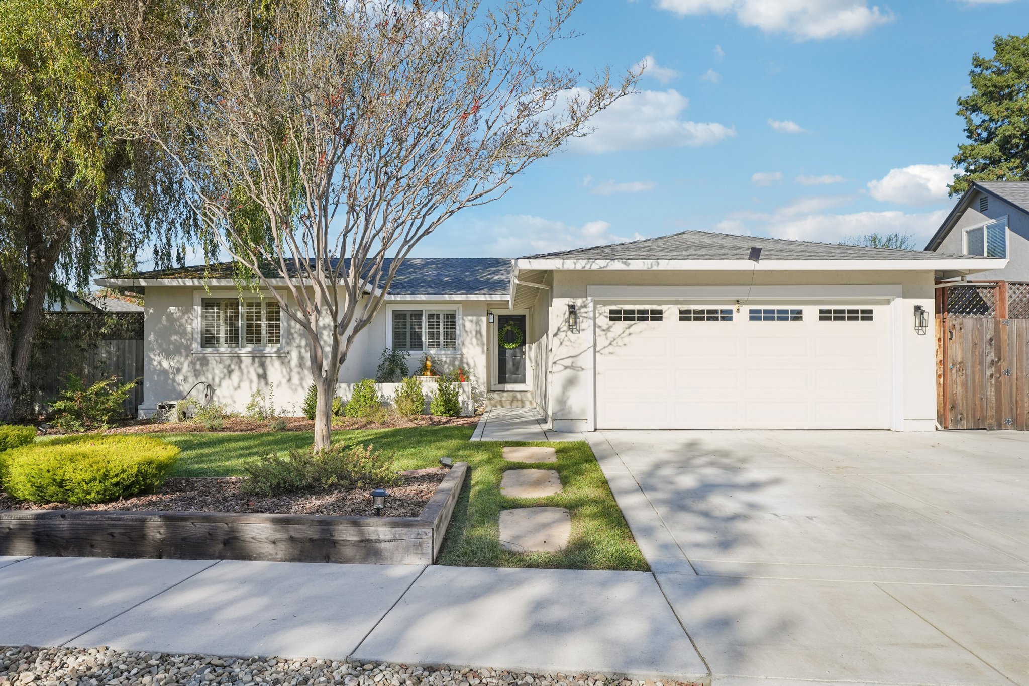 Brookshire Cir-S0312-003.jpg