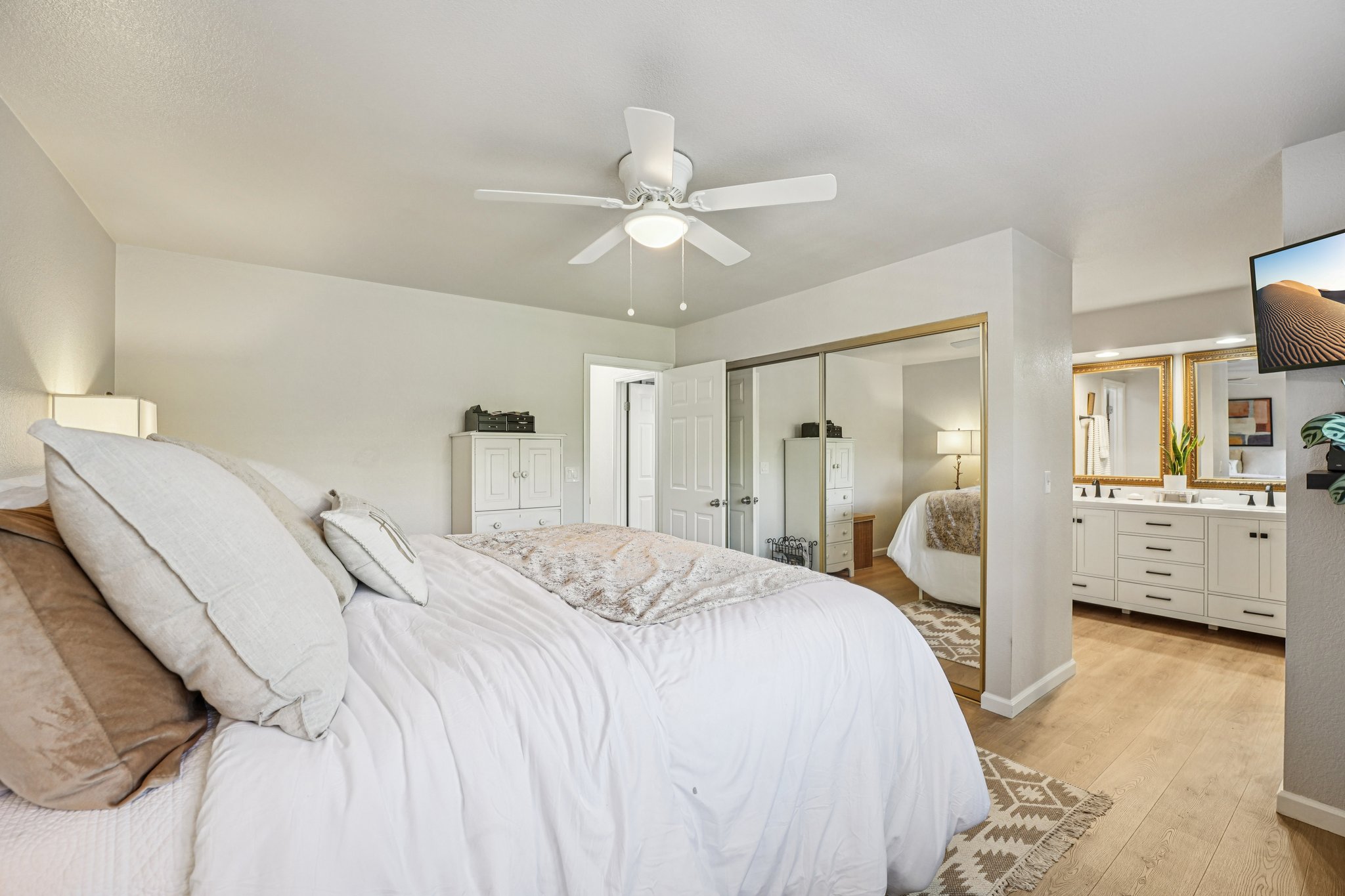 Brookshire Cir-S0312-032.jpg