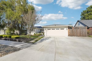 Brookshire Cir-S0312-007.jpg