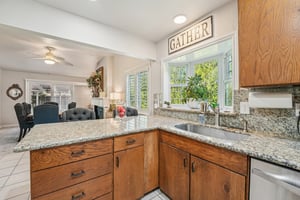 Brookshire Cir-S0312-027.jpg