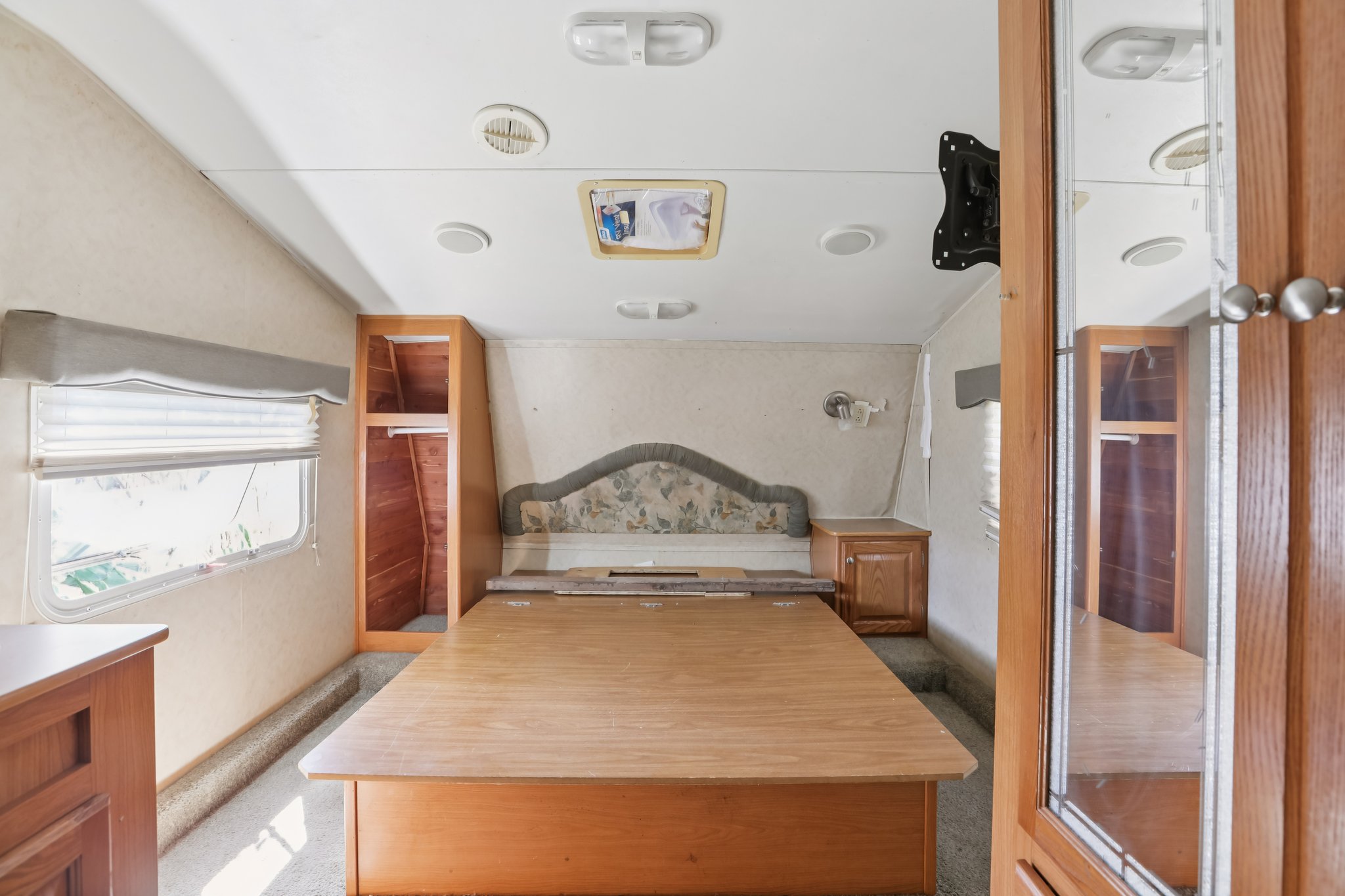 Gall Blvd-S1003-004.jpg