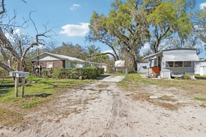 Gall Blvd-S1903-005.jpg