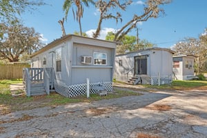 Gall Blvd-S1903-009.jpg