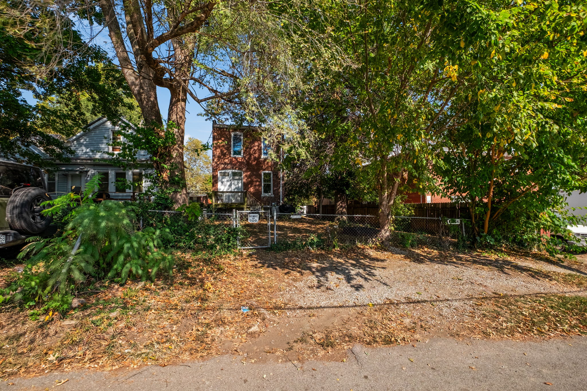  Photo 31
