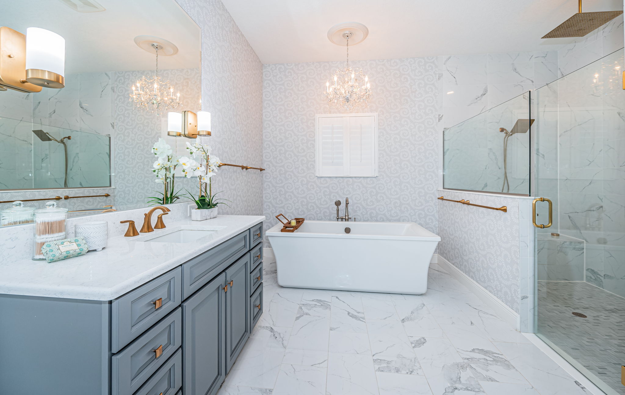 Master Bathroom1b