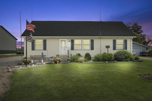  Photo 0